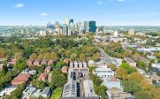 Stunning located accros from st. Leonards Park